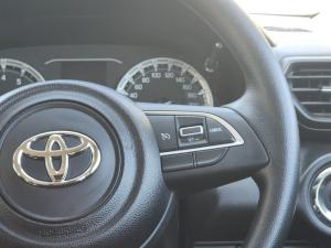 Toyota Urban Cruiser 1.5 XR automatic - Image 10