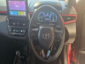 Toyota Corolla Cross 1.8 GR-S Hybrid - Image 15