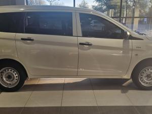 Suzuki Ertiga 1.5 GA - Image 3