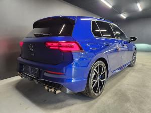 Volkswagen Golf R - Image 7