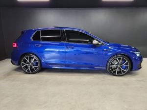 Volkswagen Golf R - Image 8