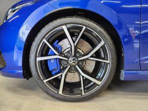 Volkswagen Golf R - Image 9