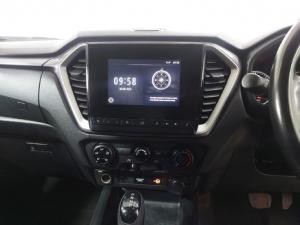 Isuzu D-Max 1.9TD double cab LS 4x4 auto - Image 14