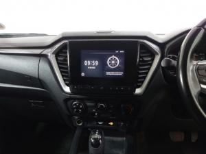 Isuzu D-Max 1.9TD double cab LS 4x4 auto - Image 15