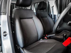 Volkswagen Polo Vivo hatch 1.4 Trendline - Image 7