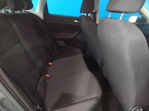 Volkswagen Polo hatch 1.0TSI - Image 11