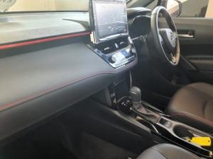 Toyota Corolla Cross 1.8 HEV GR-Sport - Image 9