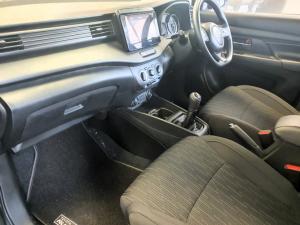 Toyota Rumion 1.5 SX manual - Image 7