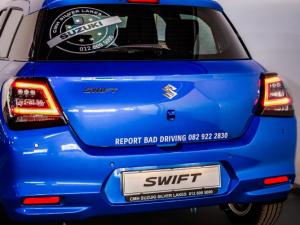 Suzuki Swift 1.2 GLX manual - Image 13