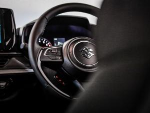 Suzuki Swift 1.2 GLX manual - Image 18