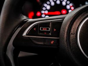 Suzuki Swift 1.2 GLX manual - Image 20