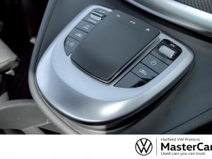 Mercedes-Benz V300d Executive - Image 4