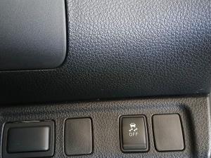 Nissan Navara 2.5DDTi double cab SE auto - Image 15