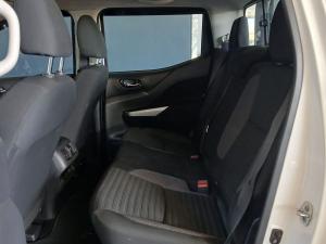 Nissan Navara 2.5DDTi double cab SE auto - Image 17