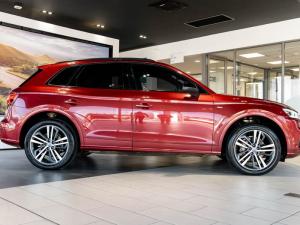 Audi Q5 40TDI quattro sport - Image 9