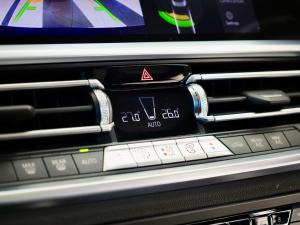 BMW 2 Series 220i coupe M Sport - Image 13