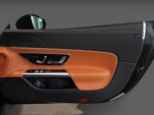Mercedes-Benz SL SL43 - Image 17