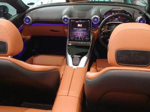 Mercedes-Benz SL SL43 - Image 9