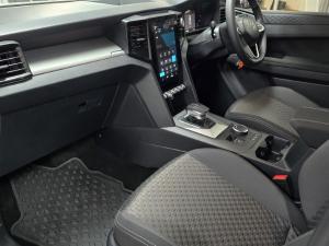 Volkswagen Amarok 2.0BiTDI double cab Life 4Motion - Image 12