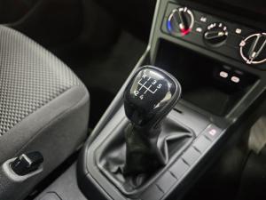 Volkswagen Polo hatch 1.0TSI - Image 8
