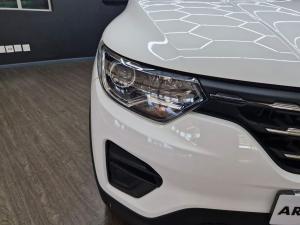 Renault Triber 1.0 Zen manual - Image 12