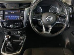 Nissan Navara 2.5DDTi double cab LE 4x4 manual - Image 19