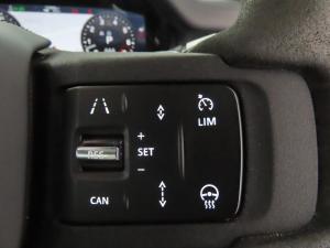 Land Rover Defender 110 V8 - Image 14