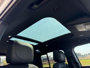 Land Rover Defender 110 V8 - Image 17