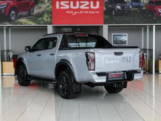 Isuzu D-Max 3.0TD double cab V-Cross 4x4