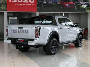 Isuzu D-Max 3.0TD double cab V-Cross 4x4 - Image 6