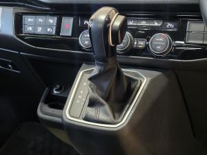 Volkswagen Caravelle 2.0BiTDI Highline 4Motion - Image 13