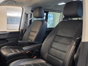 Volkswagen Caravelle 2.0BiTDI Highline 4Motion - Image 16