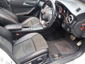 Mercedes-Benz CLA CLA200d AMG Line auto - Image 9