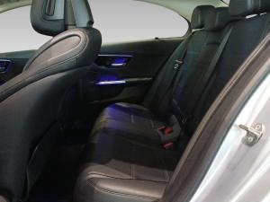 Mercedes-Benz C-Class C200 Avantgarde - Image 15