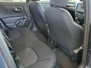 Jeep Renegade 1.4T Longitude - Image 16