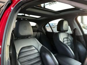 Alfa Romeo Giulia 2.0T Veloce - Image 17