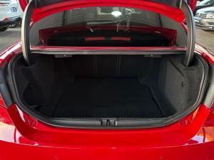 Alfa Romeo Giulia 2.0T Veloce - Image 7