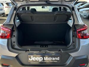Citroen C3 1.2 Feel - Image 11