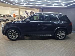Mercedes-Benz GLE GLE300d 4Matic - Image 4