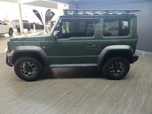 Suzuki Jimny 1.5 GLX AllGrip 3-door manual - Image 3