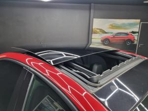 Alfa Romeo Giulia 2.0T Veloce - Image 17
