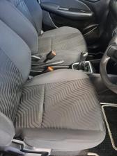 Suzuki Swift 1.2 GL manual - Image 15