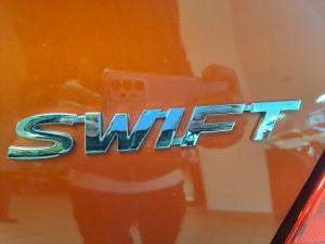Suzuki Swift 1.2 GL manual - Image 17