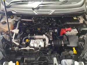 Ford EcoSport 1.5TDCi Titanium - Image 11