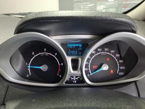 Ford EcoSport 1.5TDCi Titanium - Image 18