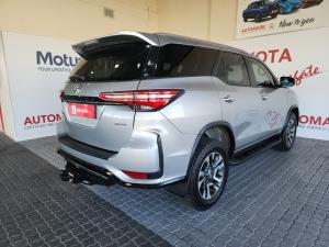 Toyota Fortuner 2.4GD-6 4x4 - Image 2