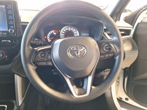 Toyota Corolla Cross 1.8 Xi - Image 8