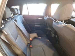 Toyota Corolla Cross 1.8 Xi - Image 13