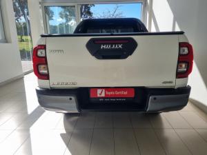 Toyota Hilux 2.8GD-6 Xtra cab 4x4 Legend auto - Image 5