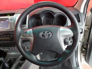 Toyota Hilux 3.0D-4D double cab 4x4 Raider Dakar edition auto - Image 8